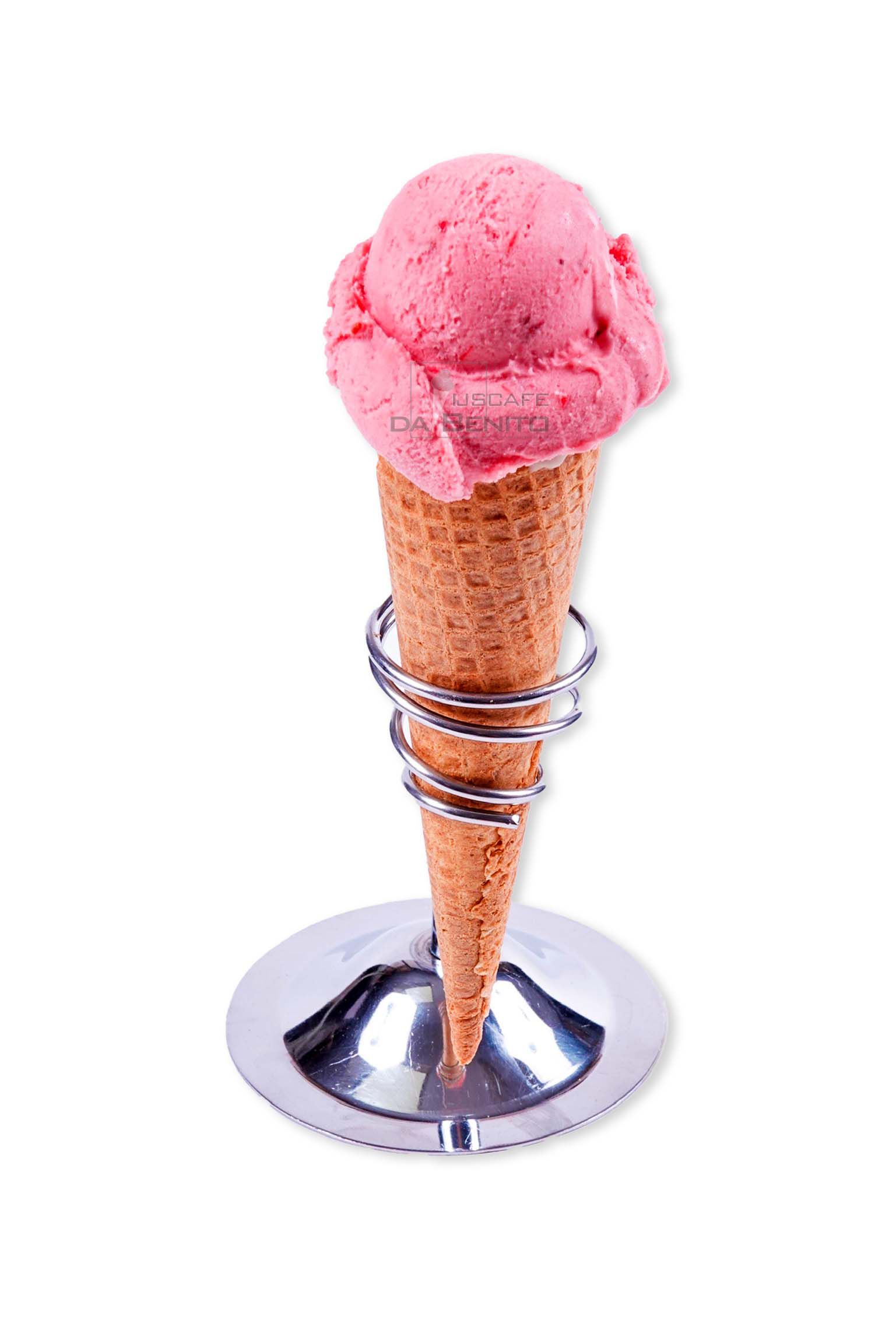 Aardbeienijs op sorbet basis, lactose vrij, van IJscafé Da Benito in Haarlem